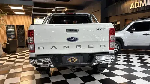 Ford Ranger 3.2 Cd 4x2 Xlt Tdci 200cv 2016