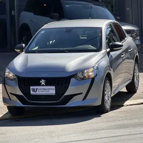 Peugeot 208 1.6 Like Pack 2022