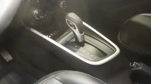Chevrolet Onix plus 1.0 Turbo Premier At 2025