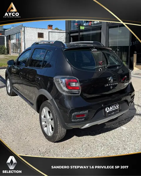 Renault SANDERO STEPWAY 1.6 PRIVILEGE 2017
