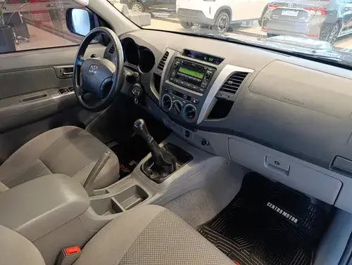 Toyota Hilux Pick-Up 3.0 I Srv Cab Doble 4x2 (2009) 2009