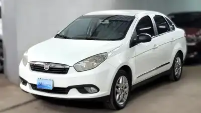 Fiat Grand Siena Grand Siena 1.6 Essence Dualogic 2013