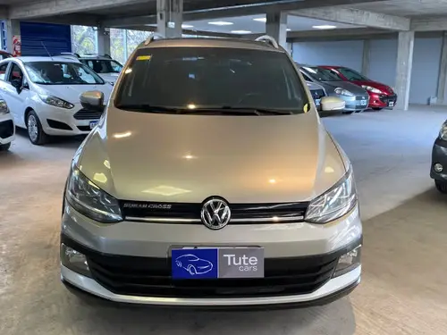 Volkswagen Suran Cross 2015