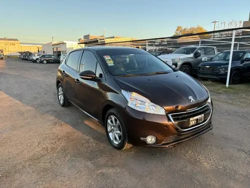 Peugeot 208 ALLURE 1.5 N TOUCHSCREEN 2013