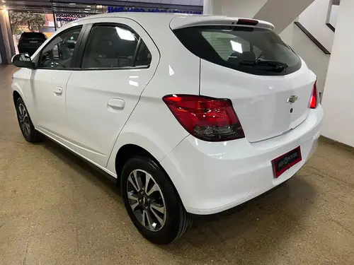 Chevrolet Onix 1.4 Ltz Mt 98cv 2015