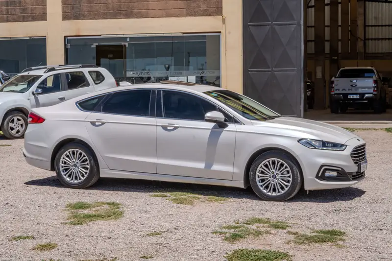 Ford Mondeo Titanium Hibrido At 2021