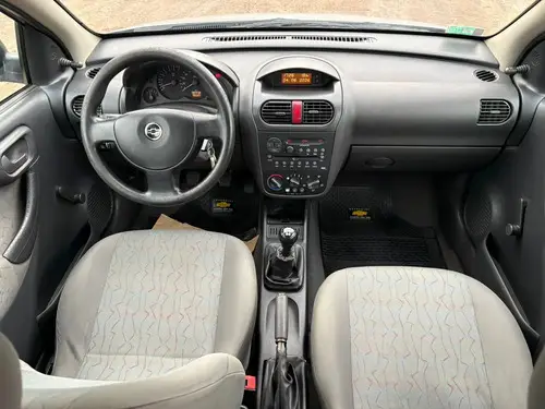 Chevrolet Corsa II 5 P GL AA DIR GAS 1.8 2007