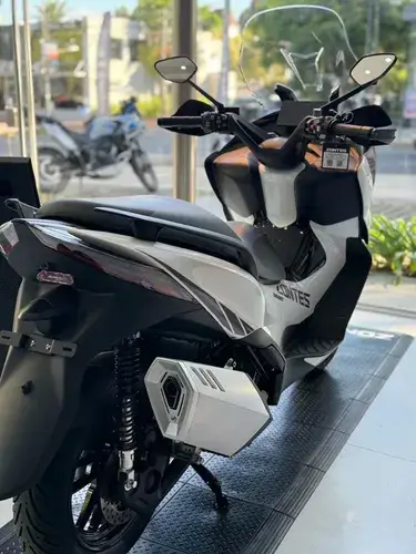 368 E Scooters 2026