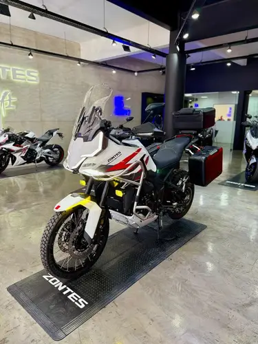 703 F Touring 2026