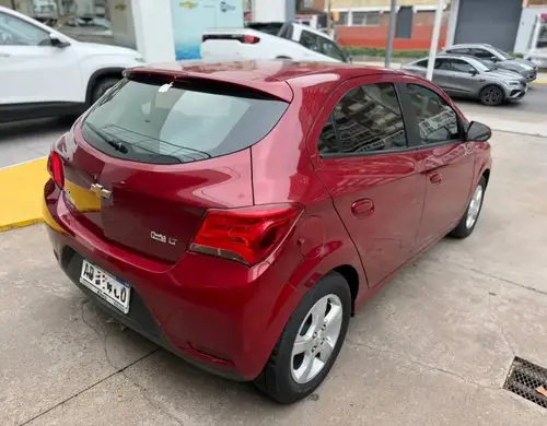 Chevrolet Onix 1.4 Lt 98cv 2019