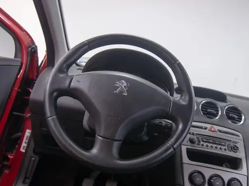 Peugeot 308 1.6 Active 2014