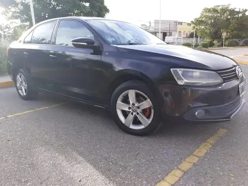 Volkswagen Vento 2.0 LUXURY DSG 2011