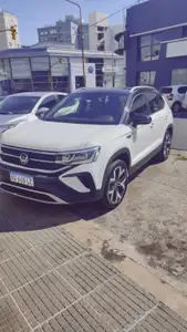 Volkswagen TAOS TAOS 1,4 250 TSI HIGHLINE  A/T BITONO 2024
