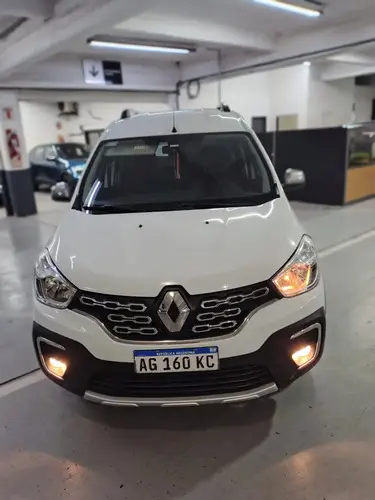 Renault Kangoo kangoo stepway 1.5 2023