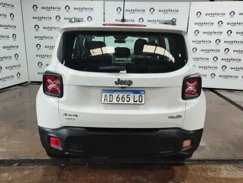 Jeep Renegade 2.4 4X4 LONGITUDE AT L16 2017