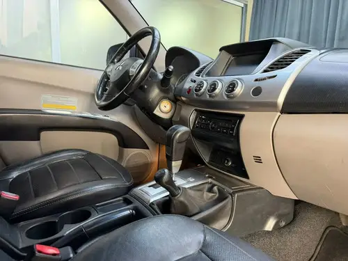 L200 3.2 Cab Doble 4wd Cr 170cv At 2016
