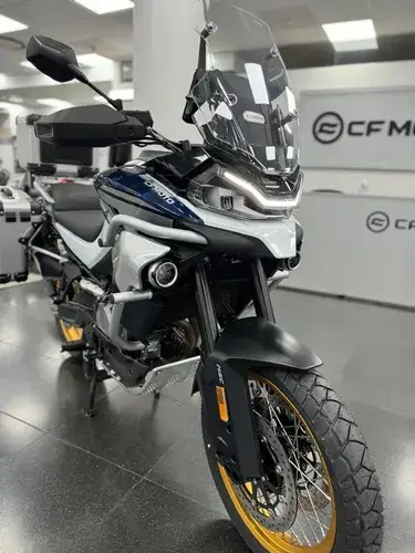 800 MT EXPLORE Touring 2026