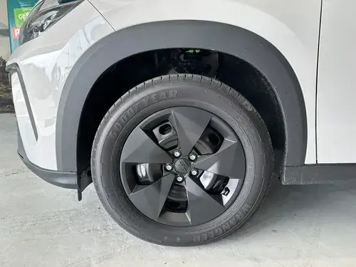 Volkswagen Tera Trendline 1.0 TSI AT 2026