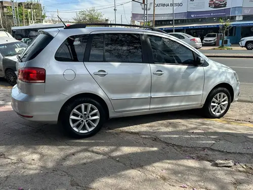 Volkswagen Suran 1.6 Comfortline 101cv 2015