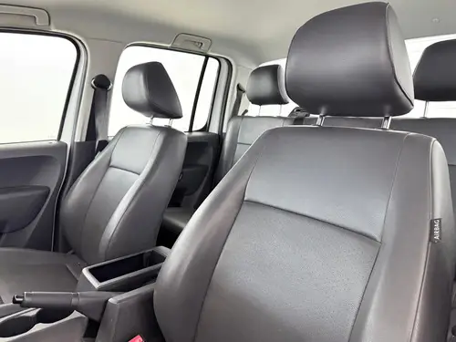 Volkswagen Amarok 2.0 TD 140HP 4X2 DC TRENDLINE L17 2023