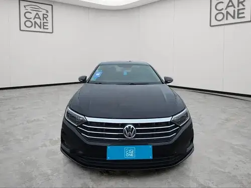 Volkswagen Vento 1.4 TSI HIGHLINE AQ TIPTRONIC L18 2018