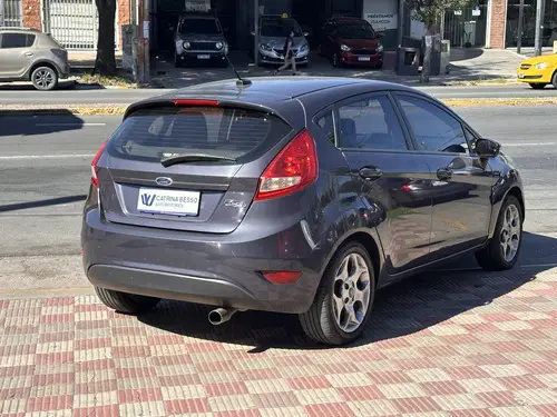 Ford Fiesta Kinetic 1.6 Design 120cv Titanium 2012