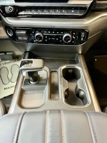 Chevrolet Silverado 5.3 V8 High Country 2026