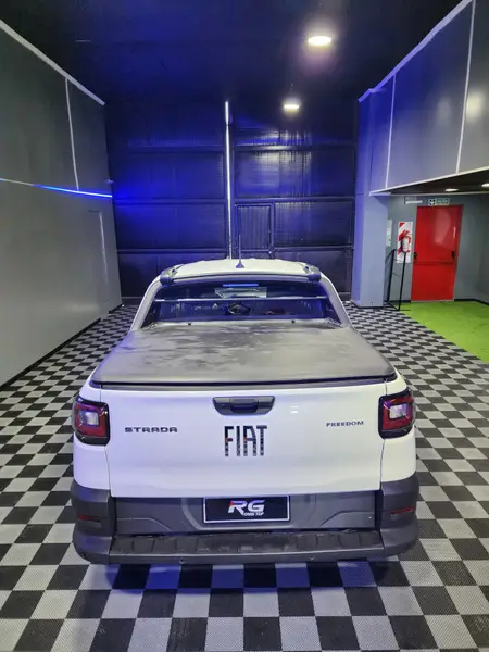 Fiat strada Fire Fly Freedom CD 1.3L 2026