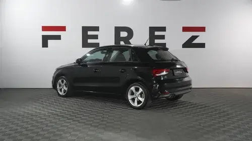 Audi A1 SPORTBACK AMBITION 2016