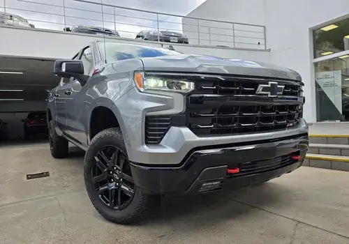 Chevrolet Silverado 5.3 V8 Z71 Trail Boss 2026