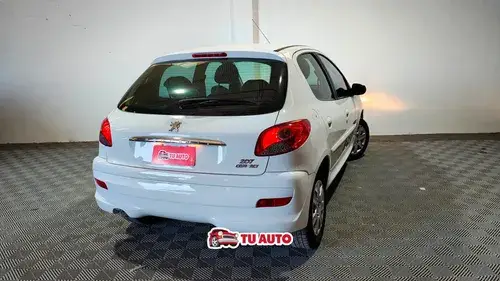Peugeot 207 1.4 Allure 75cv 2013