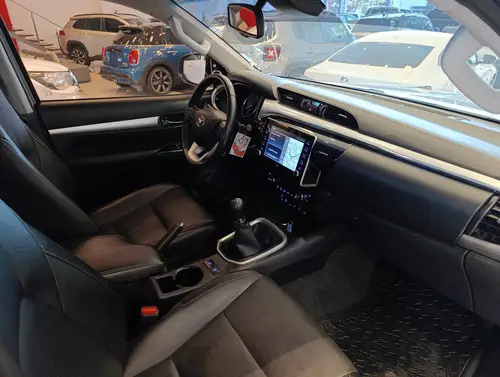 Toyota Hilux Pick-Up 2.8 Cd Srx 204cv 4x4 2021