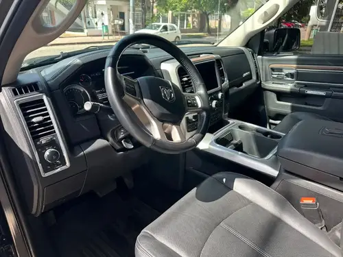 RAM 1500 5.7 Laramie Atx V8 2024