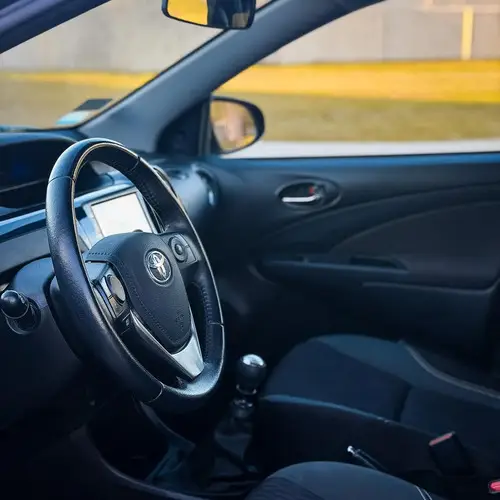 Toyota Etios 1.5 XLS MT6 5P 2021
