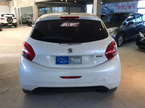 Peugeot 208 1.6 Feline 2020