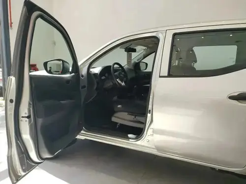 Nissan Frontier 2.3t S 4x4 Mt L22 2026