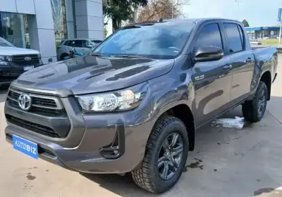 Toyota Hilux Pick-Up 2.4 Cd Sr 150Cv 4X2 At 2026