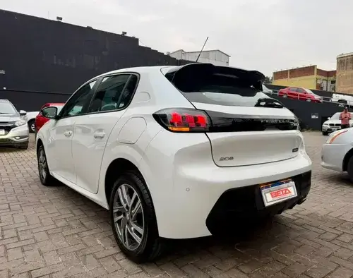 Peugeot 208 1.6 FELINE TIPTRONIC L24 2024