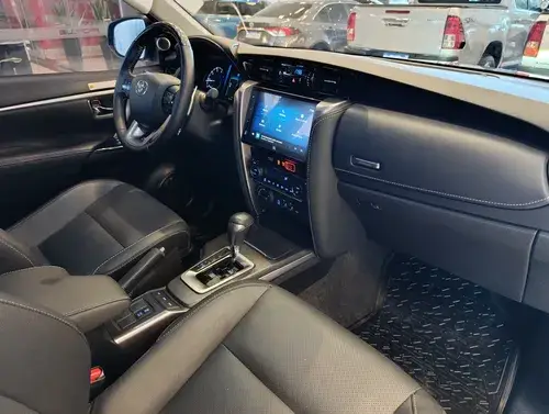 Toyota SW4 2.8 Srx 204Cv 4X4 7As At 2024