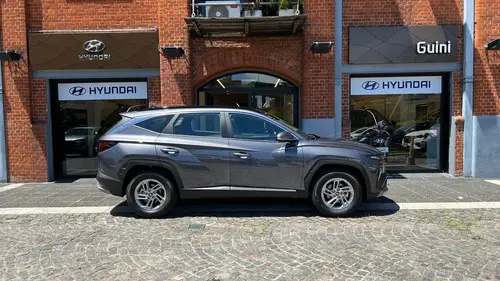 Hyundai Tucson 2.0 Safety 2Wd At 2025