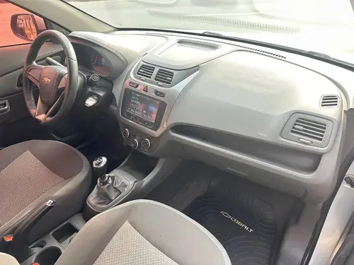 Chevrolet Cobalt 1.8 Lt Mt Adv 2015