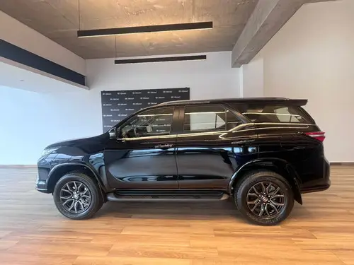 Toyota SW4 2.8 Tdi Gr-s 4x4 7as 6at 2026