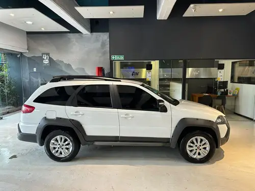 Fiat Palio Adventure 1.6 2017