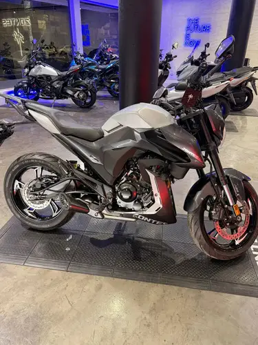 ZT 200 T2 Naked 2026