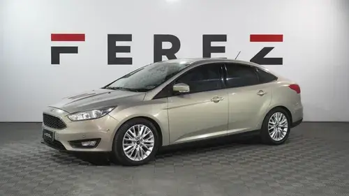 Ford Focus III 2.0 Sedan Se Plus At6 2019