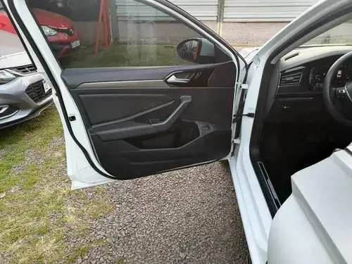 Volkswagen Vento 1.4 Highline 150cv 2021