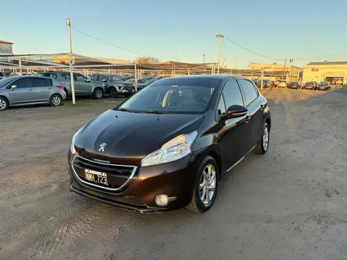 Peugeot 208 ALLURE 1.5 N TOUCHSCREEN 2013
