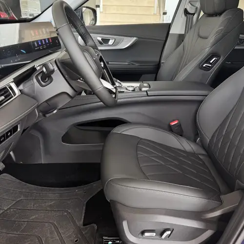 Chery Tiggo 8 Pro 1.6T Luxury 7Dct 2026