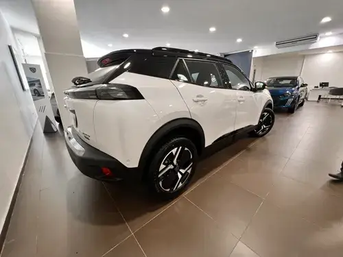 Peugeot 2008 1.0T Gt 2026