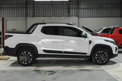 Fiat Strada 1.0 Ultra T200 Cvt 2024